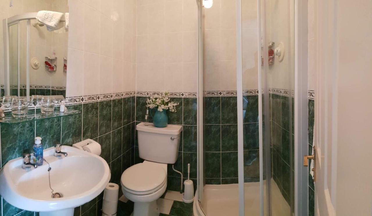Deerpark B&B Portumna Ngoại thất bức ảnh